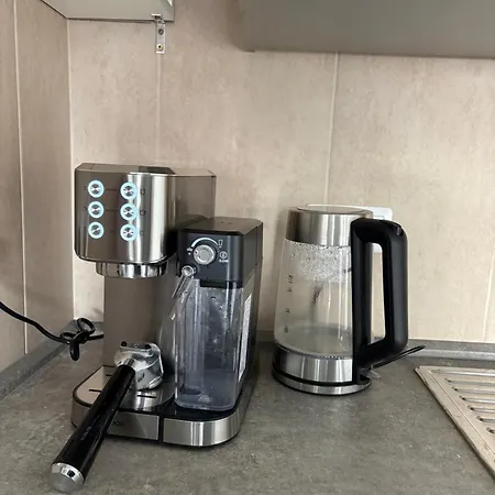 Cozy House In Botnang Park Free At Street Сasa de vacaciones